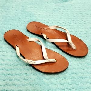 American Eagle Sandals